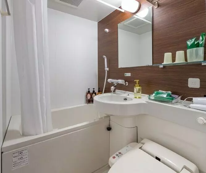 Hotelli Route Inn Sakurai Ekimae