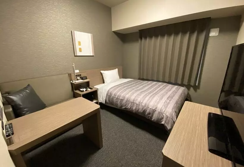 Hotelli Route Inn Sakurai Ekimae