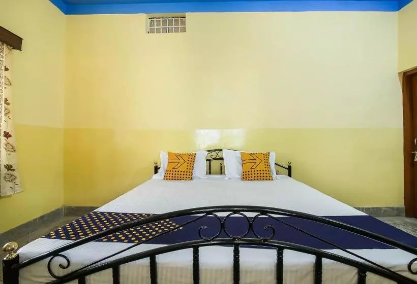 Hotelli Spot On Cherish Guest House