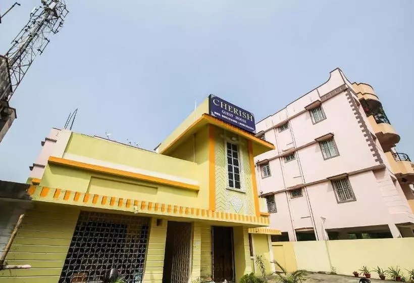 Hotelli Spot On Cherish Guest House