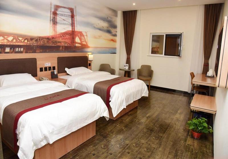 호텔 Thank Inn Plus Hebei Xingtai Qiaoxi District Taihang Road