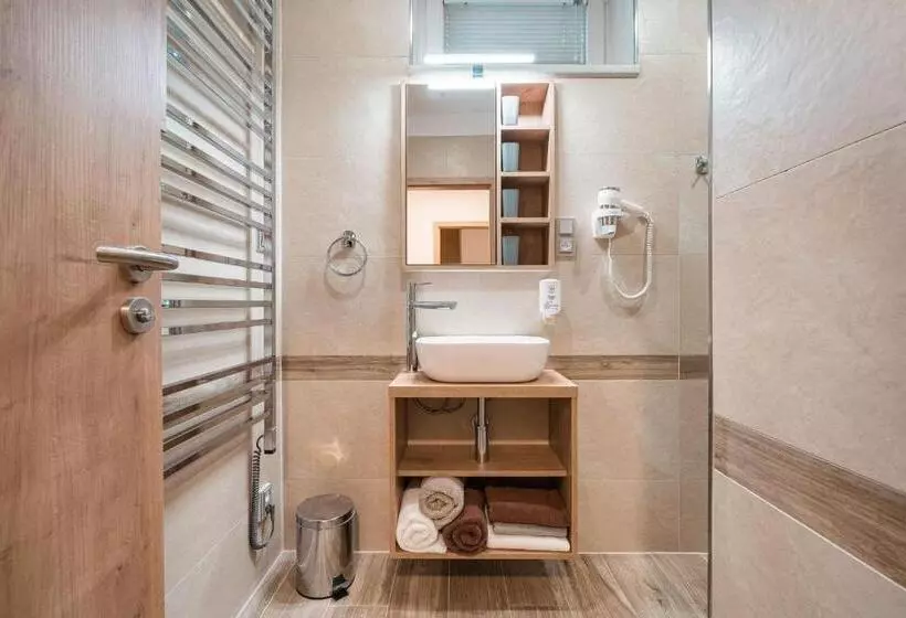 پانسیون Penzion Jako Doma