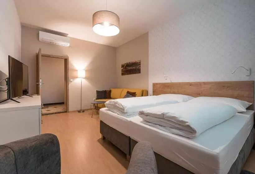 پانسیون Penzion Jako Doma