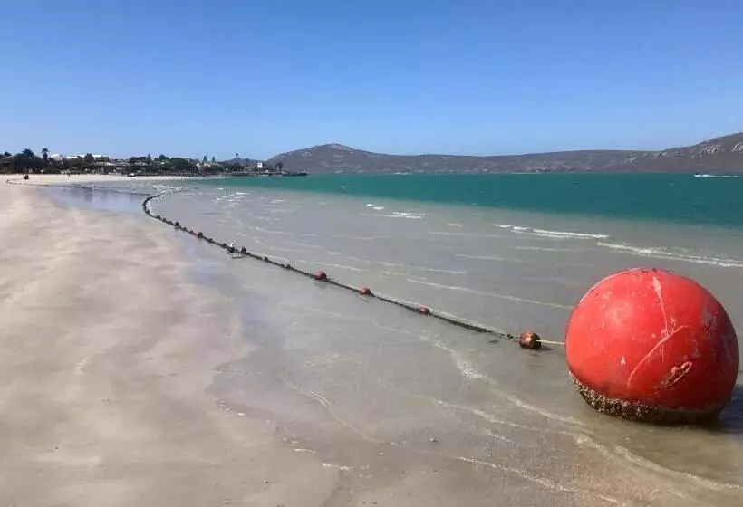 ベッドアンドブレックファースト Always Summer Guesthouse