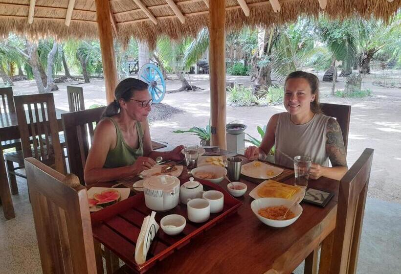 Пансион Agro Village Resort , Kalpitiya