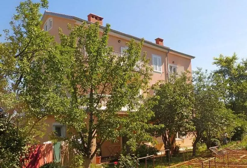 Apartments Jelka