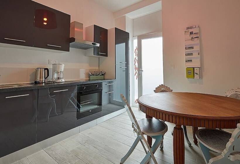 Appart Hôtel De Paris