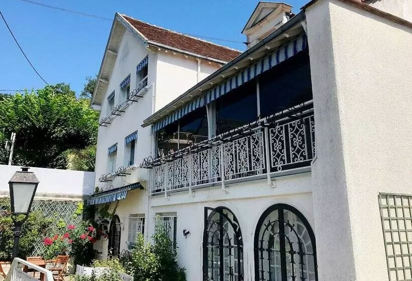 Aamiaismajoitus (B&B) La Chambre Bleue