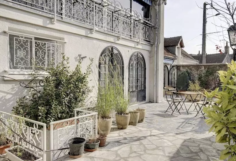 Aamiaismajoitus (B&B) La Chambre Bleue