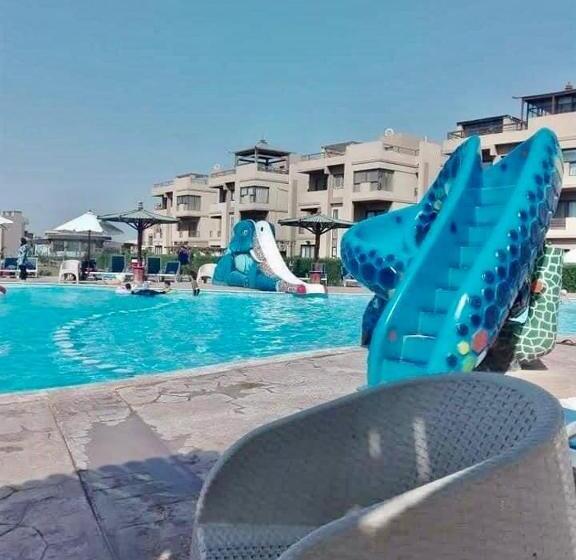 Chalet In Bluebay Asia Resort Ain Sokhna