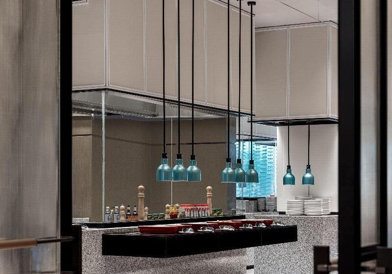 Hotelli Crowne Plaza Shenzhen World Exhibition And Convention Center, An Ihg