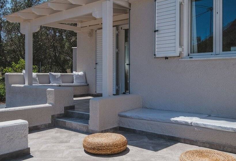 Large Private Villa Splendid Terraces & Views