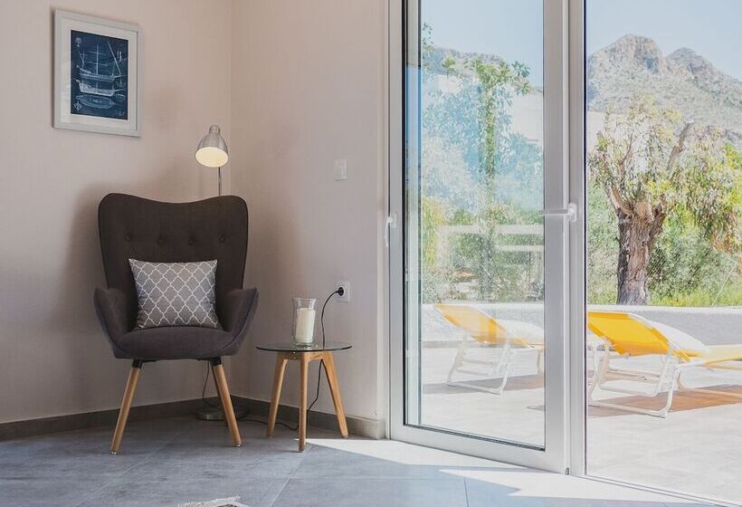 Large Private Villa Splendid Terraces & Views