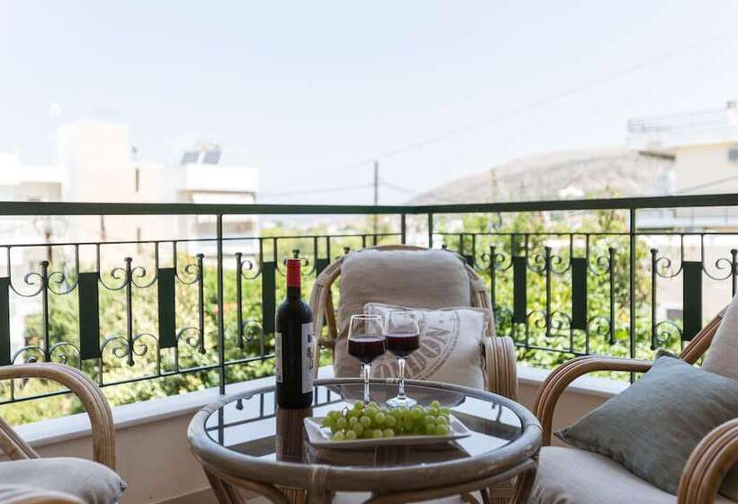 New Stylish Apartment With Sea View