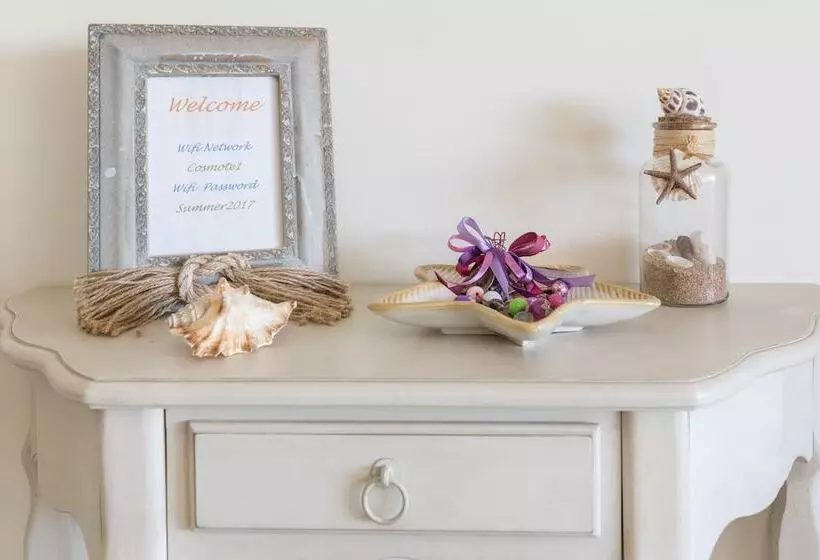 New Stylish Apartment With Sea View