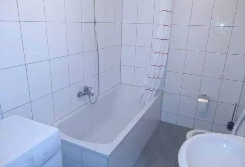 ペンション Gästehaus Demir