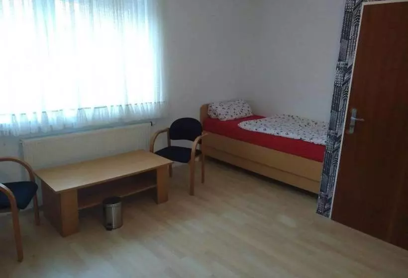 ペンション Gästehaus Demir