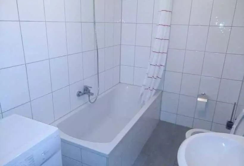 ペンション Gästehaus Demir