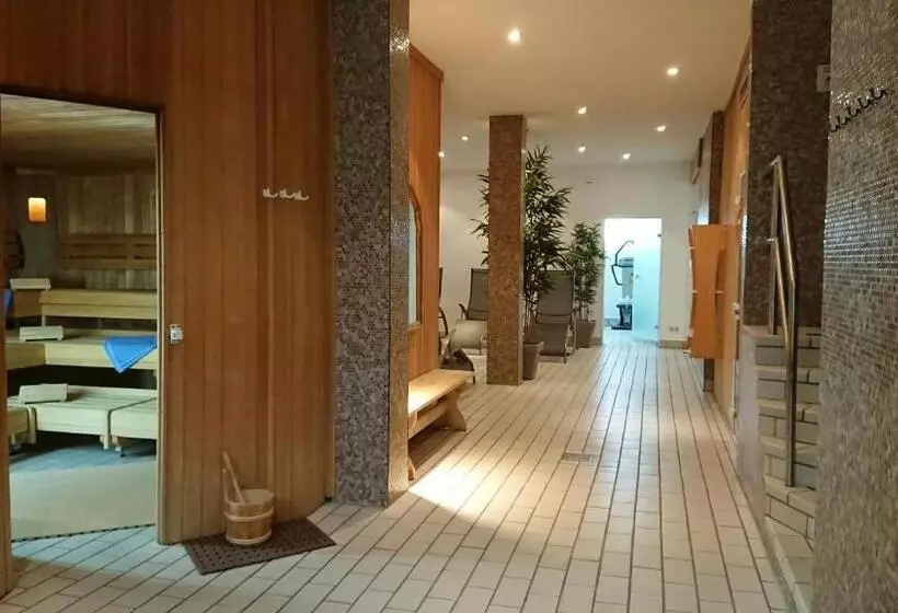 ペンション Gästehaus Pfatischer