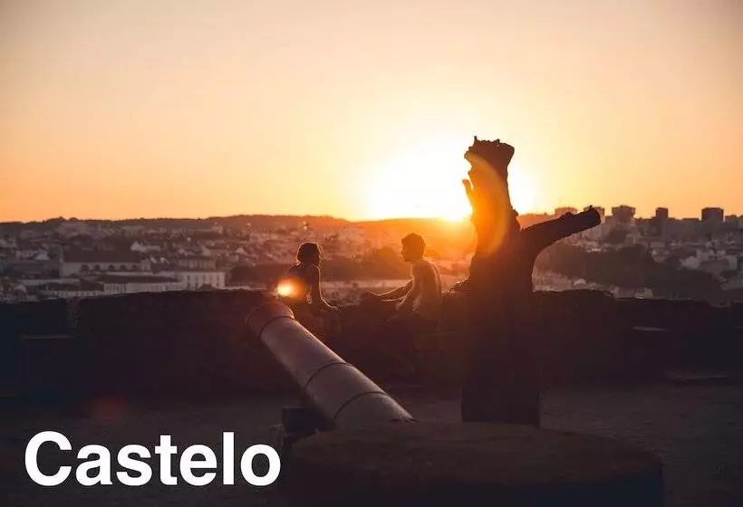 Majatalo Tt Anjos Lisbon Rooms