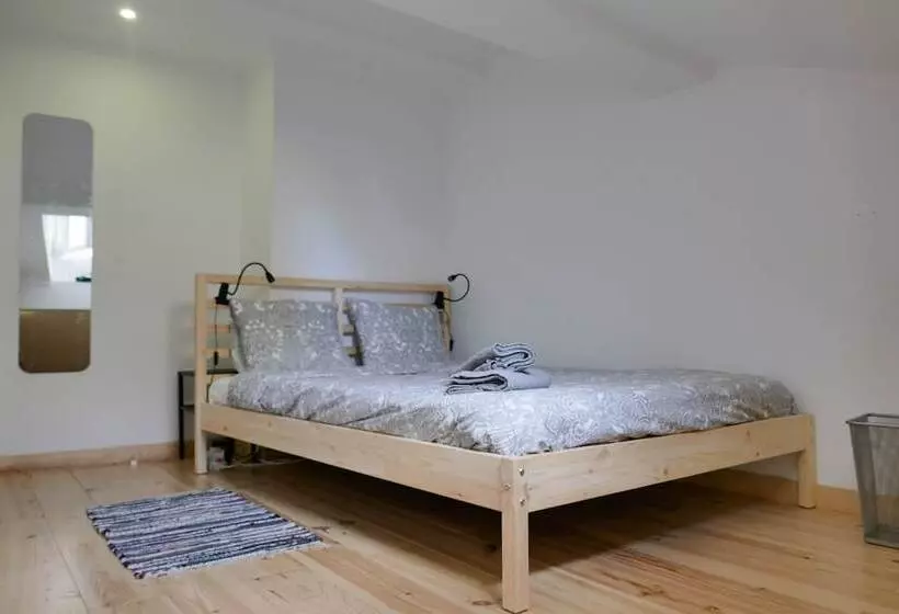 Majatalo Tt Anjos Lisbon Rooms