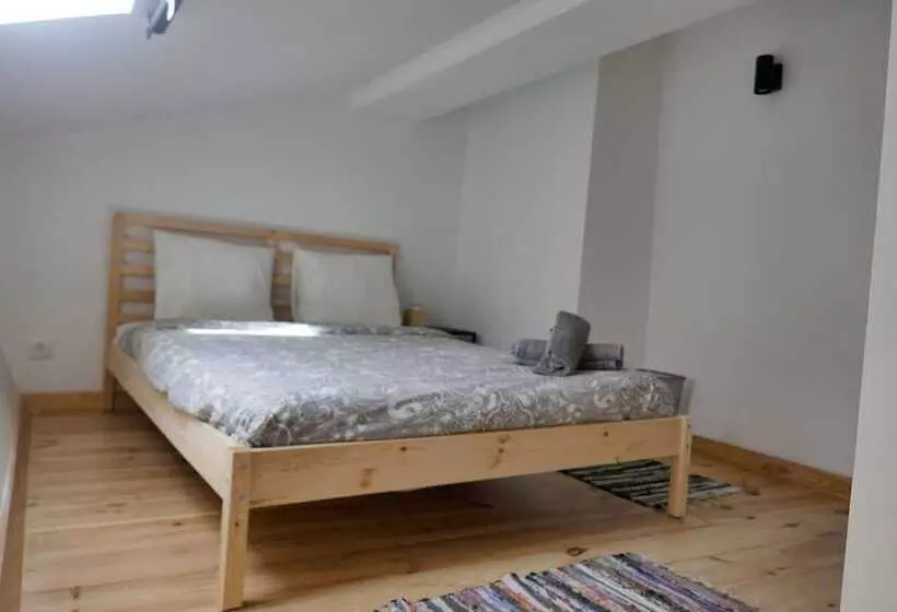 Majatalo Tt Anjos Lisbon Rooms