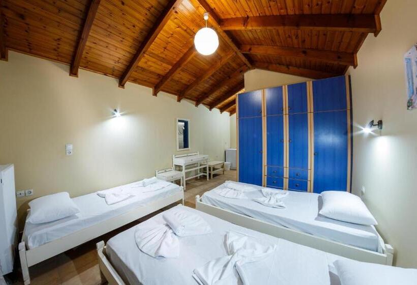 پانسیون Zante Bay Studios