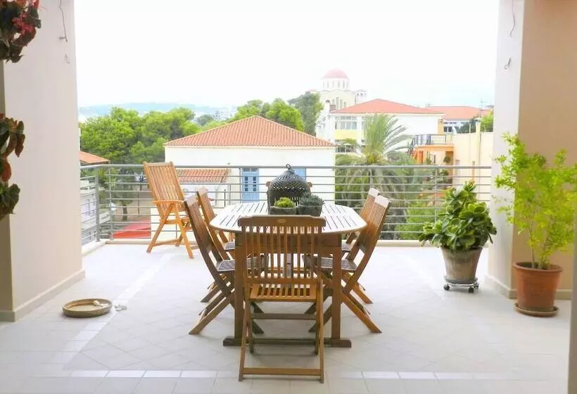 Pentari Bitsakis House