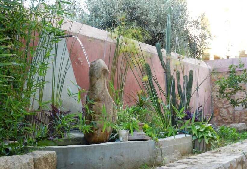 Pentari Bitsakis House