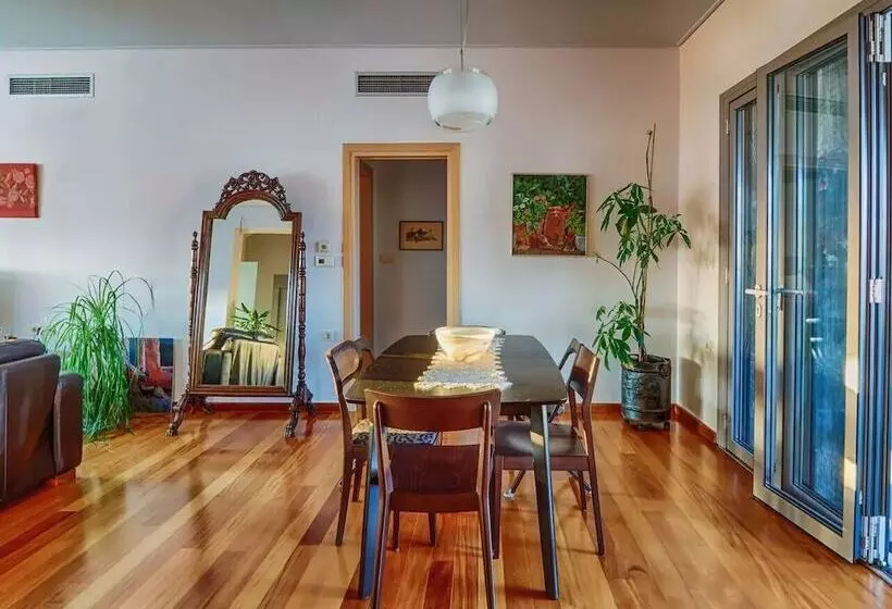 Pentari Bitsakis House