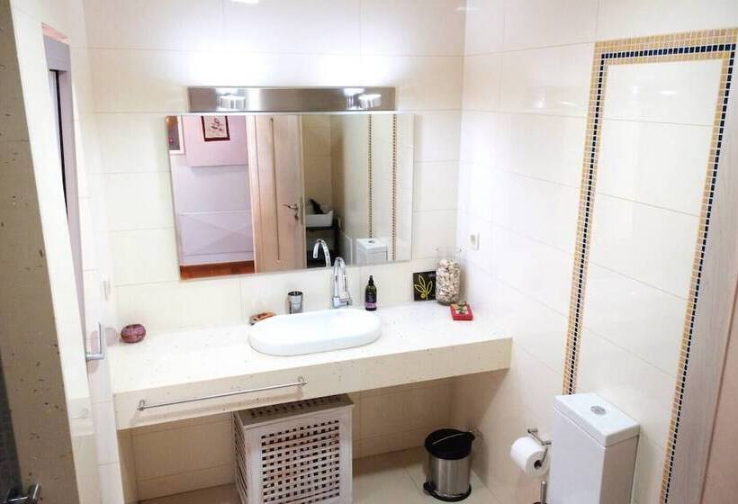 Pentari Bitsakis House