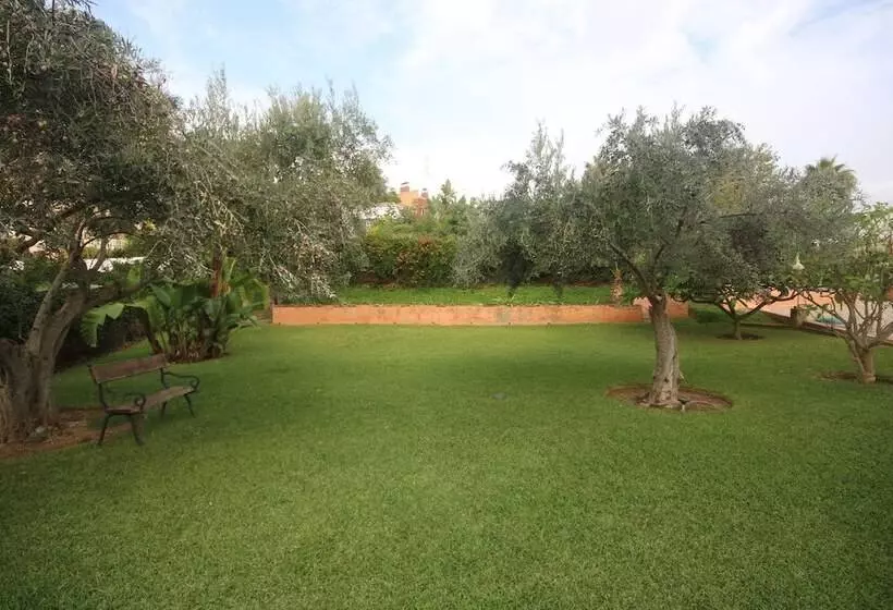 Rent&dream Villa Malaga Manila
