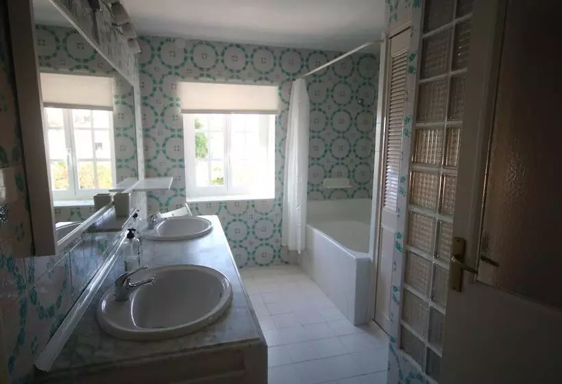 Rent&dream Villa Malaga Manila