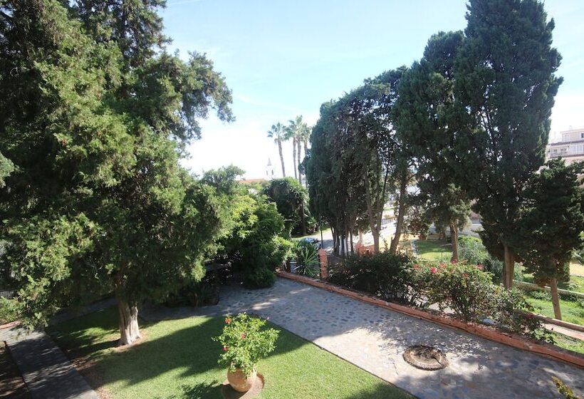 Rent&dream Villa Malaga Manila