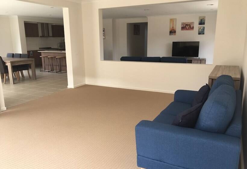 Apple House Point Cook