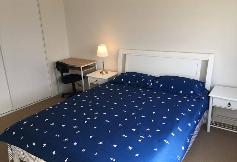 Apple House Point Cook