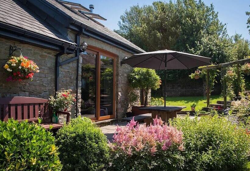 住宿加早餐  Beudy Bach