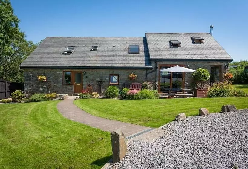 Aamiaismajoitus (B&B) Beudy Bach