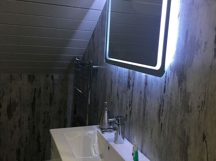 住宿加早餐  Beudy Bach