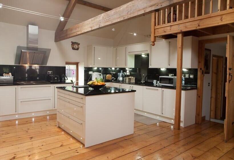 住宿加早餐  Beudy Bach