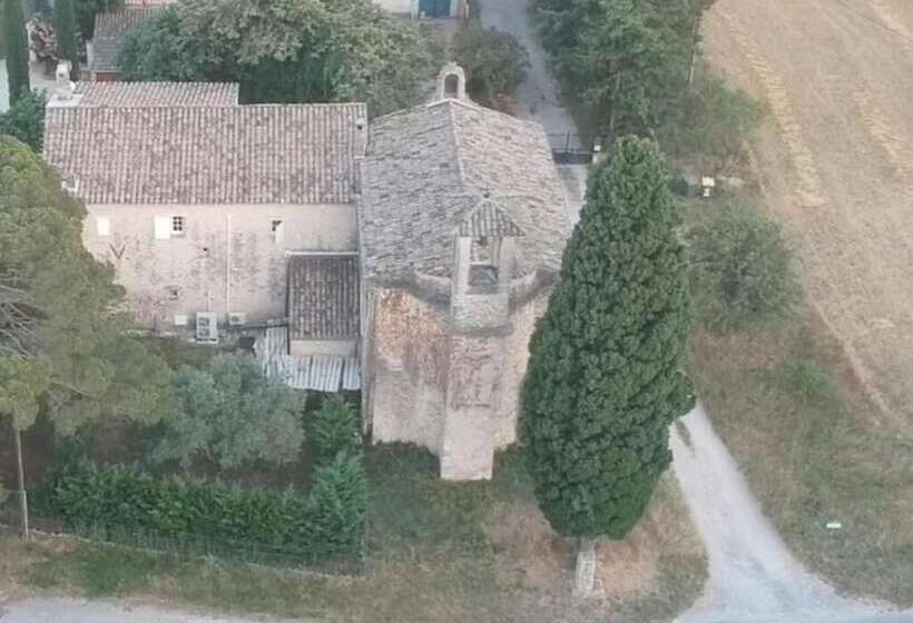 تختخواب و صبحانه Chambre D Hotes Presbytère St Symphorien