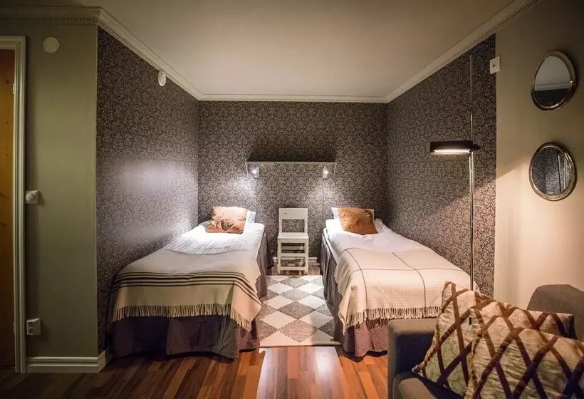 تختخواب و صبحانه Henning Ski Lodge