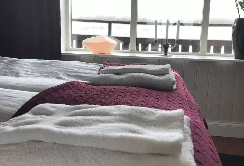 تختخواب و صبحانه Henning Ski Lodge