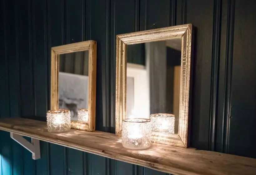 تختخواب و صبحانه Henning Ski Lodge