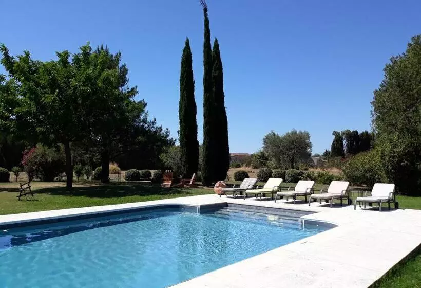 Aamiaismajoitus (B&B) Mas La Pomarede