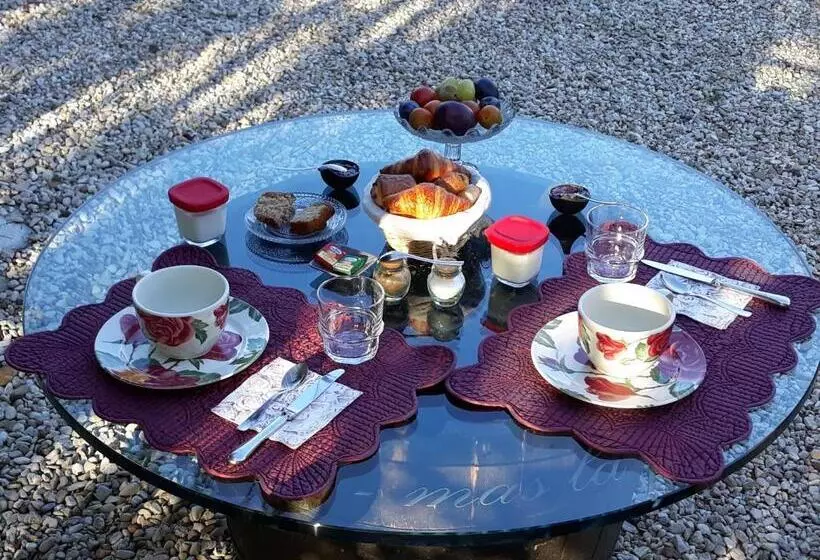 Aamiaismajoitus (B&B) Mas La Pomarede