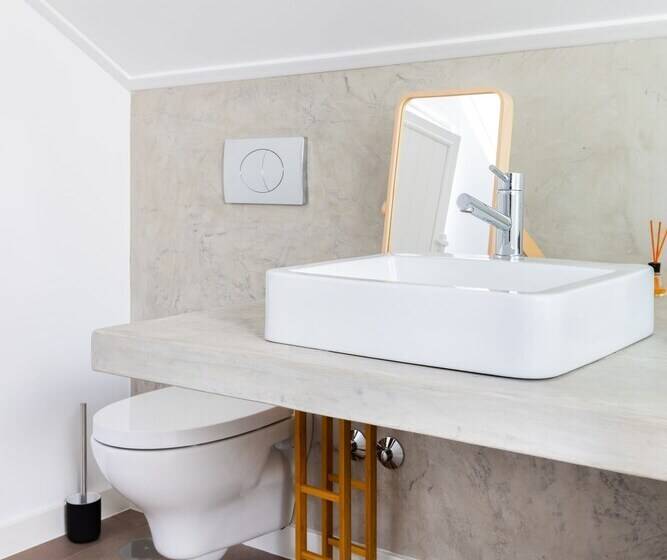 Carvoeira Surf & Family Villa