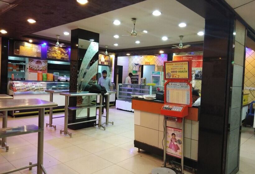 酒店 Vande Matharam