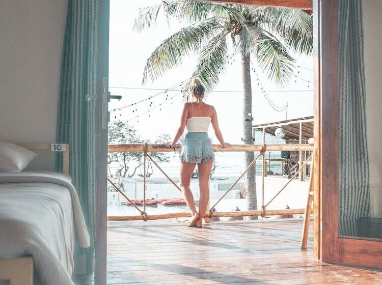 Mad Monkey Gili Trawangan Hostel