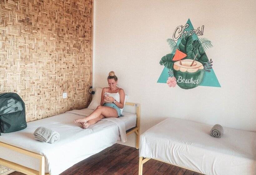 Mad Monkey Gili Trawangan Hostel